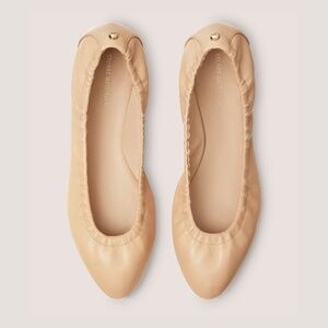 Stuart Weitzman Gabby Beige Scrunch Leather Almond Toe Ballet Flats Women's US 6